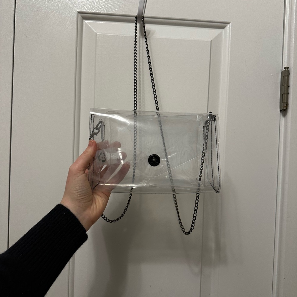 Clear Chain Shoulder Bag